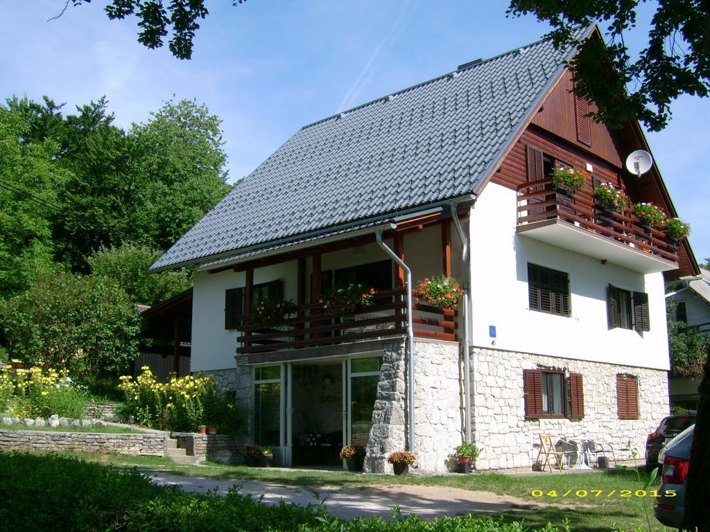 Vila Vuk Плитвицкие озёра Экстерьер фото